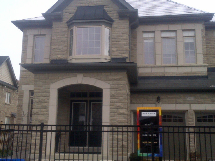 Vaughan-20141128-00557