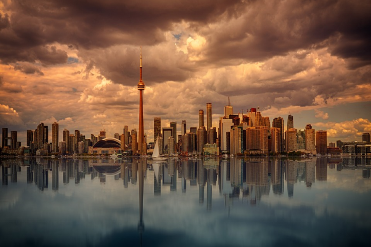 renting vs buying in toronto